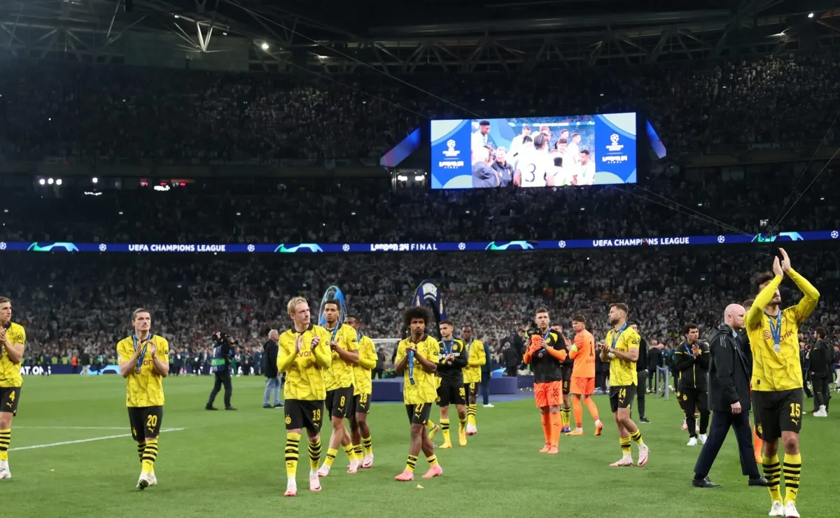 Champions League: Borussia  Dortmund é aplaudido por torcedores mesmo após vice