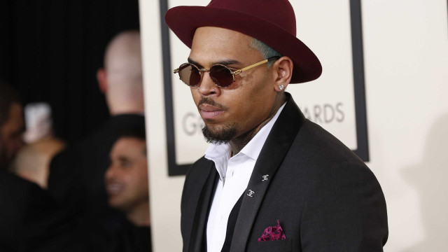 Chris Brown transforma o Allianz em balada pop R&B